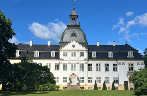 Vi tænder lys - Vedbæk Yoga - Charlottenlund Slot